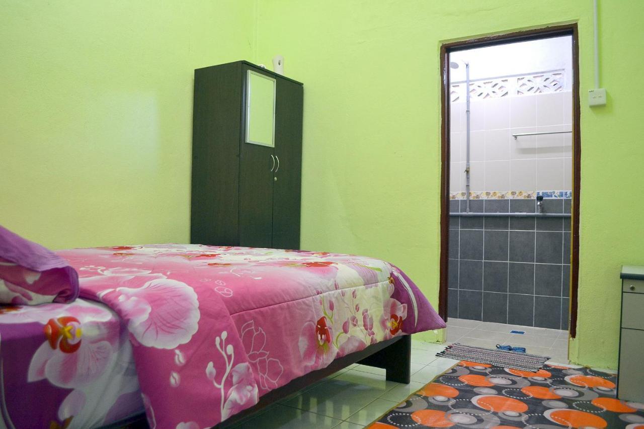 Homestay Jertih Besut Terengganu Esterno foto